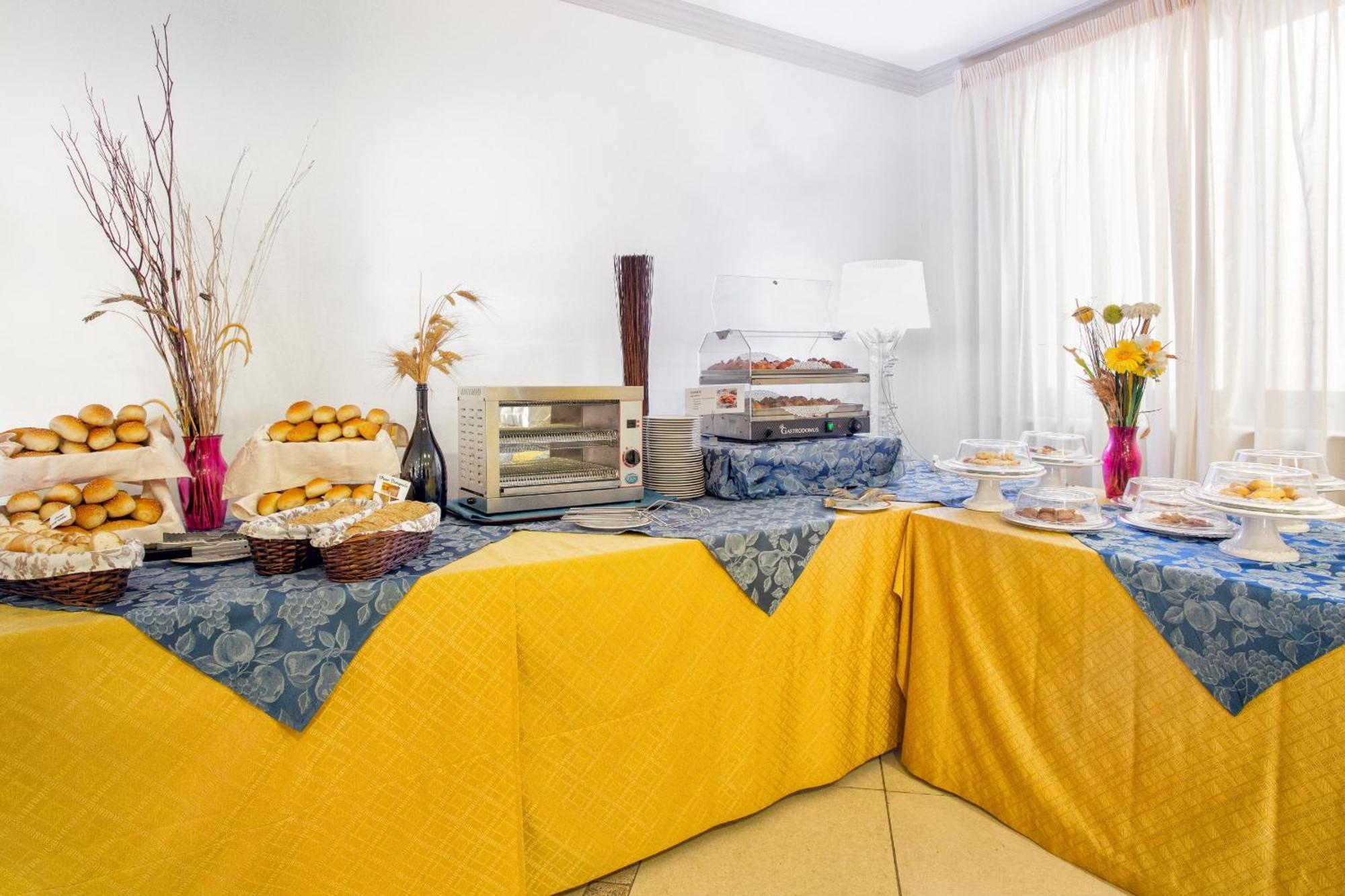 Hotel Tritone Lipari Exterior foto